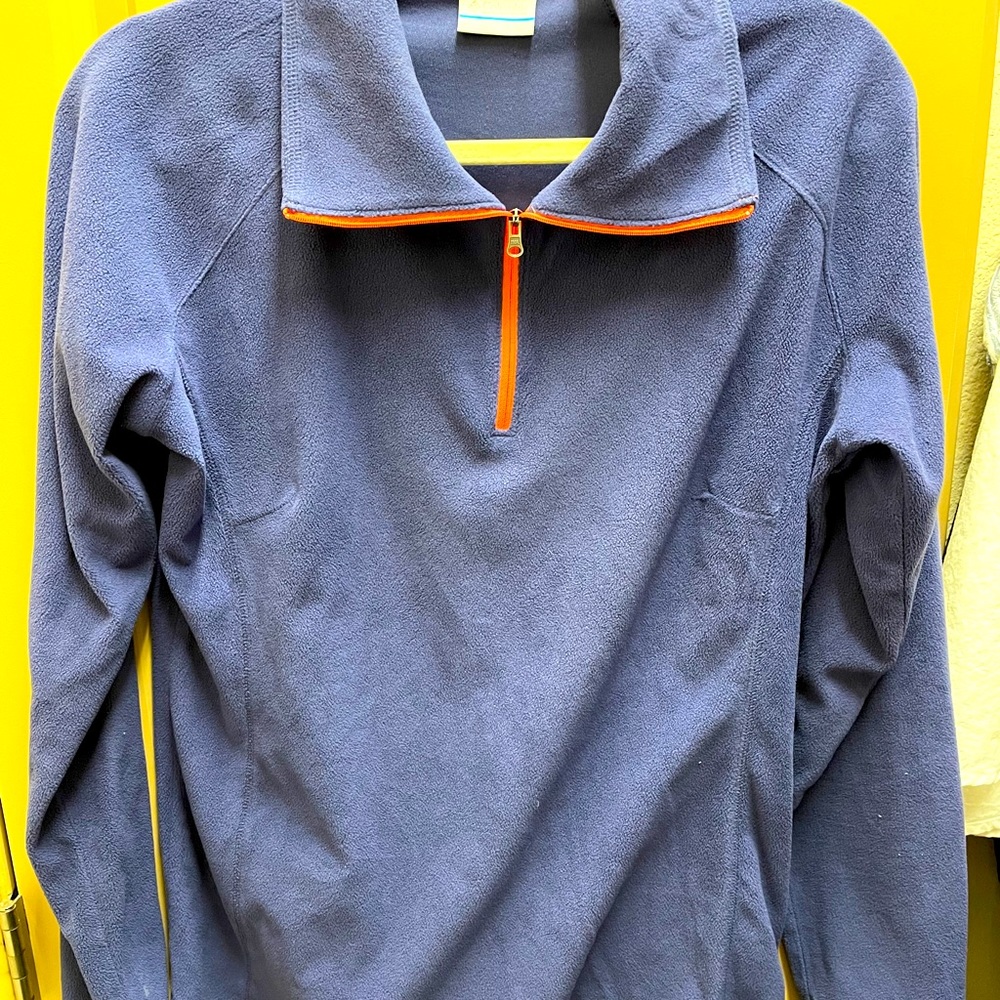 Columbia fleece pullover- size L